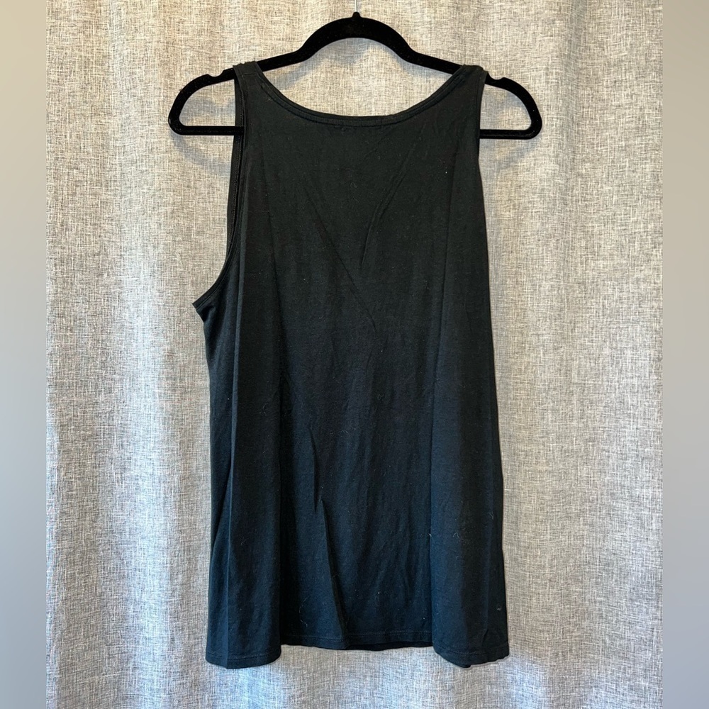 Gap Ruffle Front Tank XL - Picture 7 of 7